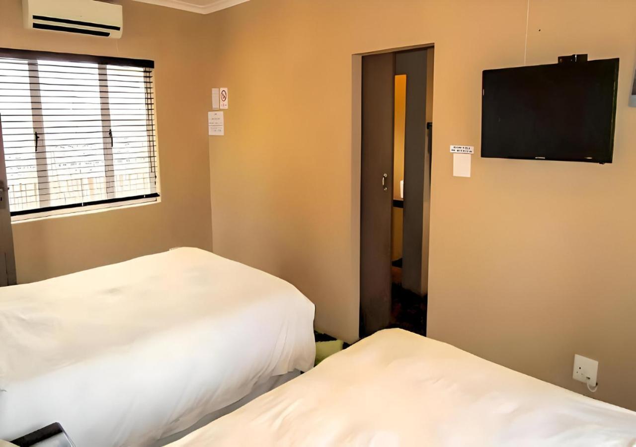 Kzn Park View Guest House Durban Exterior photo